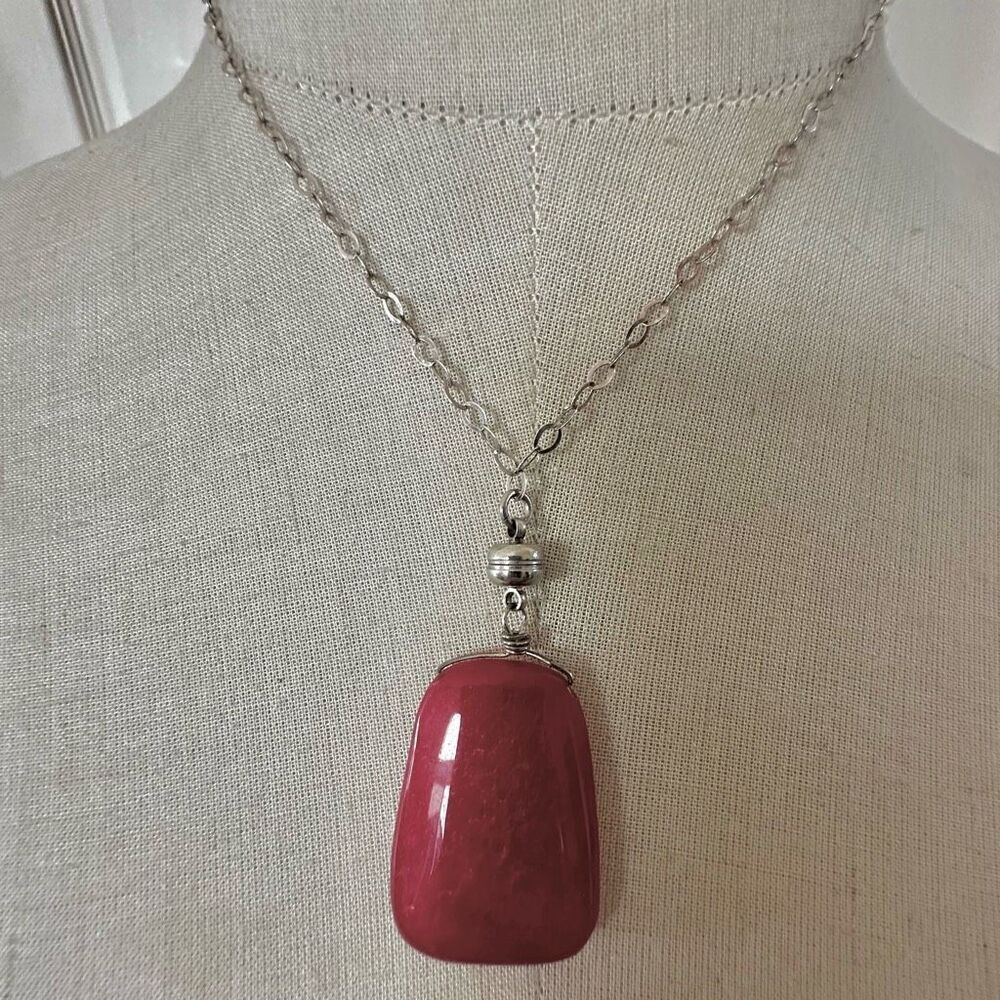 Sterling silver red dyed quartz pendant necklace with magnetic bail